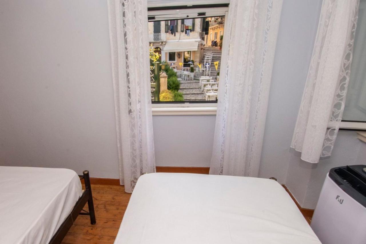 Апартаменты Polixenis House Corfu  Экстерьер фото